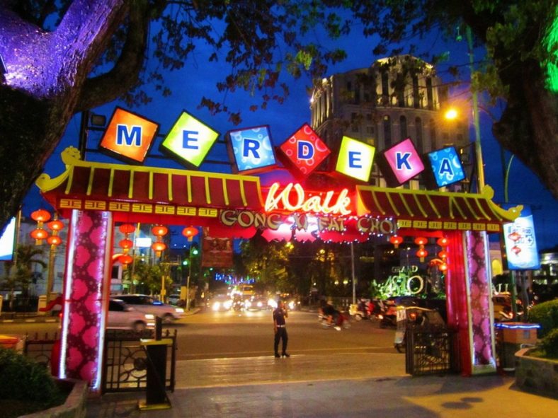 Wisata Malam di Medan