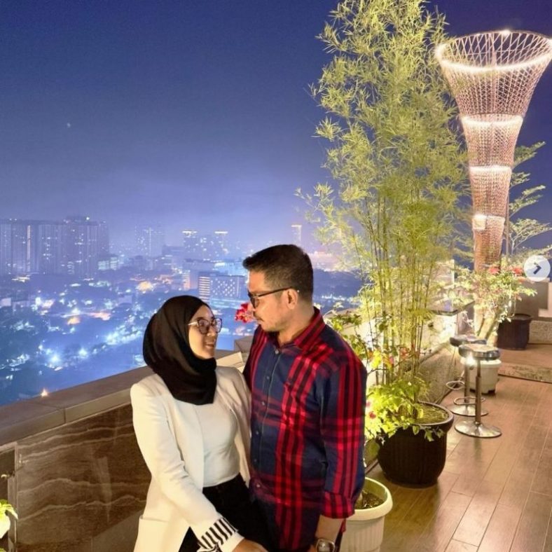 Cafe Romantis di Medan